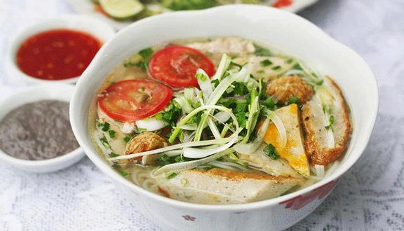 Bún Chả Cá Nha Trang: Khám Phá Hương Vị Biển Đậm Đà